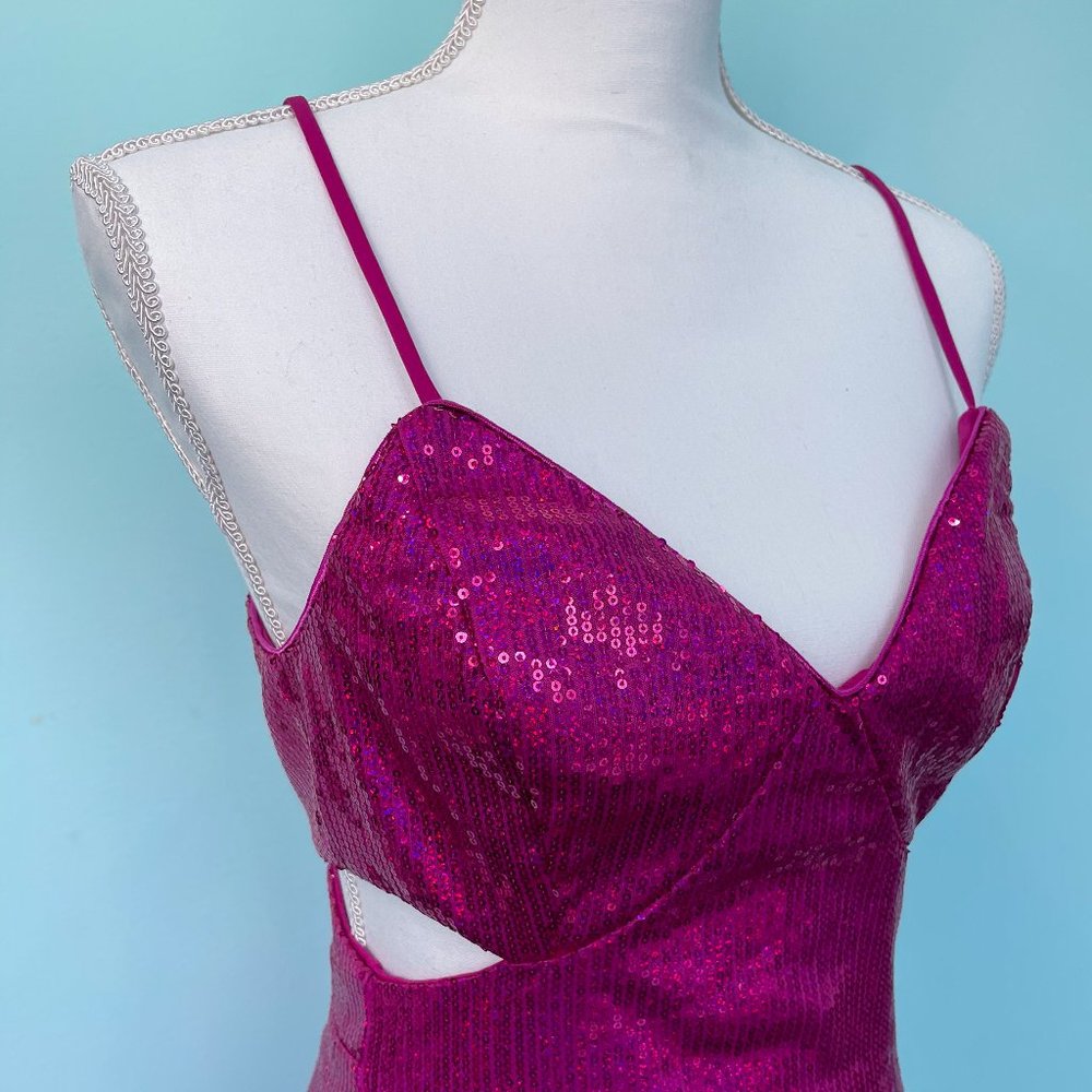 Glamorous Affair Magenta Sequin Cutout Maxi Dress Size Small